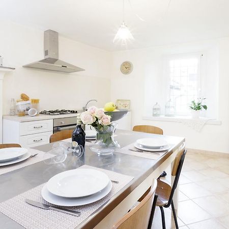 Rose Suite Apartments Roppolo Ngoại thất bức ảnh